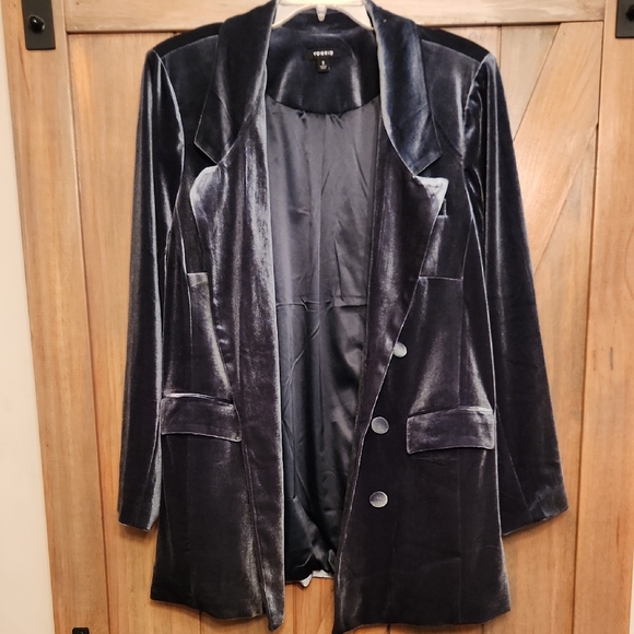 Torrid Size 3 Open Front GREEN Velvet Blazer Jacket - Picture 1 of 7